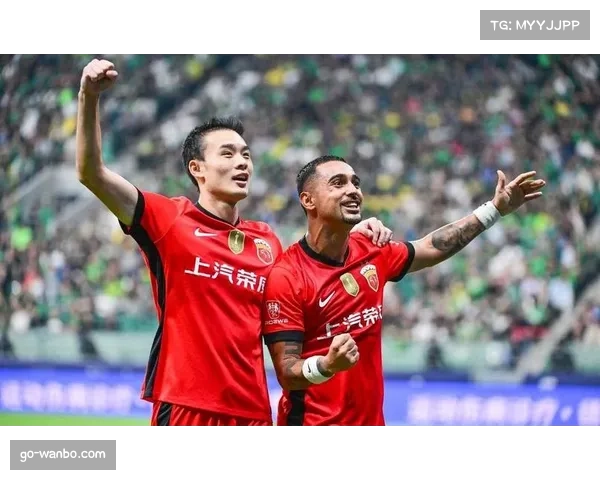 上海海港客场四球大胜云南玉昆 刘若钒两射一传独造四球